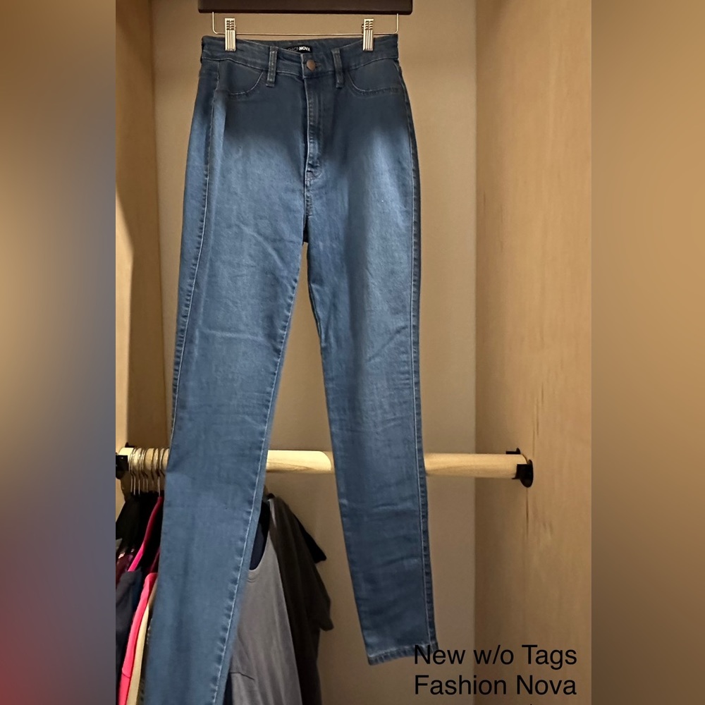 Fashion Nova Light Wash Skinny Jeans